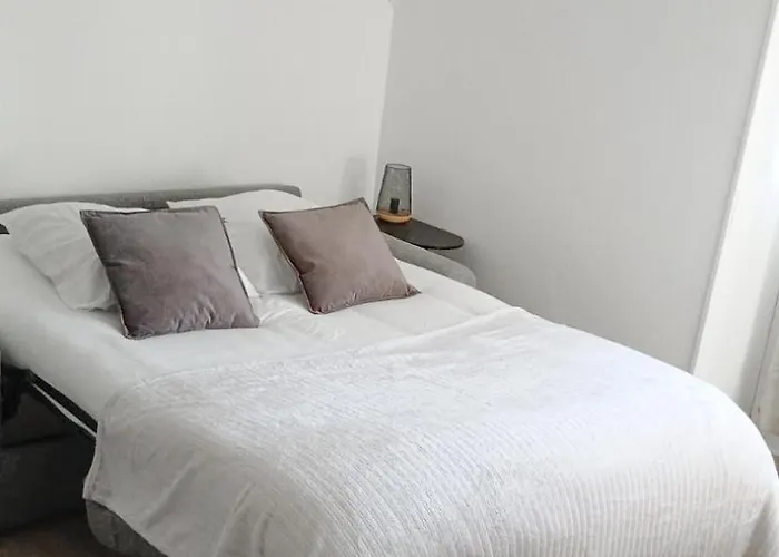 L'oscar Imperial Apartment *